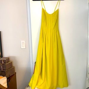 Beautiful Banana Republic Yellow Dress